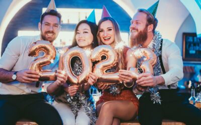 Women,And,Men,Celebrating,The,New,Year,2023 Women,And,Men,Celebrating,The,New,Year,2023